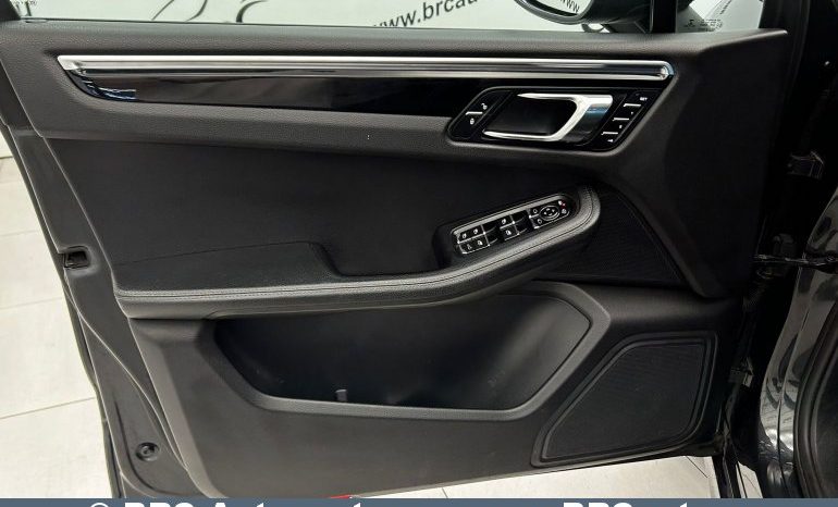 
								Porsche Macan 2.0T Automatas 2017 full									
