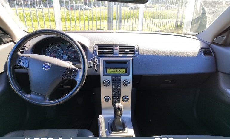 
								Volvo C30 2.4 D5 2008 full									