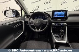 
										Toyota RAV 4 2.5 Hybrid SUV Dynamic Force Automatas 2021 full									