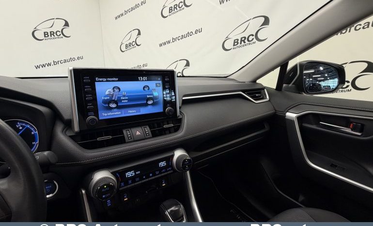 
								Toyota RAV 4 2.5 Hybrid SUV Dynamic Force Automatas 2021 full									