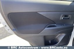 
										Mitsubishi Outlander 2.2 D-ID AWD 2017 full									