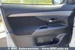 
										Mitsubishi Outlander 2.2 D-ID AWD 2017 full									