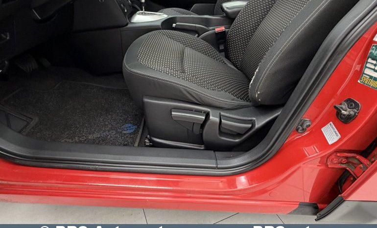 
								Nissan Qashqai 2.0i Benzinas/Dujos Automatas 2008 full									