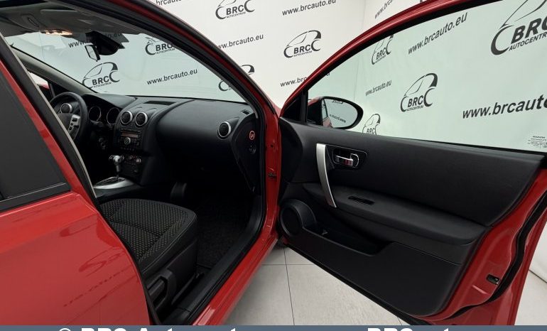 
								Nissan Qashqai 2.0i Benzinas/Dujos Automatas 2008 full									