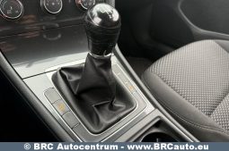 
										Volkswagen Golf 1.0 TSI Trendline 2018 full									