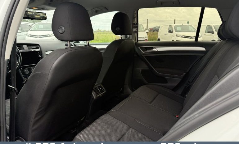 
								Volkswagen Golf 1.0 TSI Trendline 2018 full									