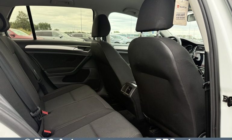 
								Volkswagen Golf 1.0 TSI Trendline 2018 full									