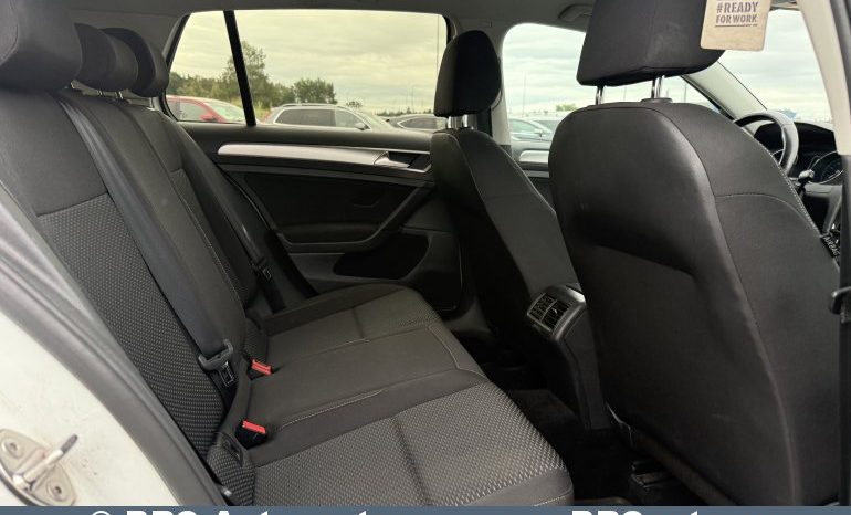 
								Volkswagen Golf 1.0 TSI Trendline 2018 full									
