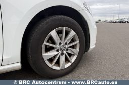 
										Volkswagen Golf 1.0 TSI Trendline 2018 full									