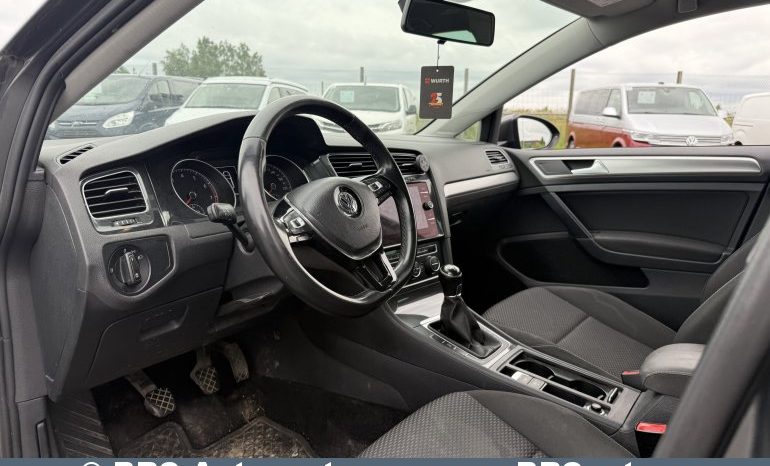 
								Volkswagen Golf 1.4 TSI BlueMotion Comfortline 2018 full									