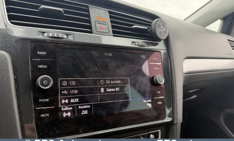 
								Volkswagen Golf 1.4 TSI BlueMotion Comfortline 2018 full									
