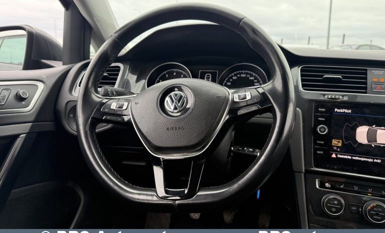 
								Volkswagen Golf 1.4 TSI BlueMotion Comfortline 2018 full									