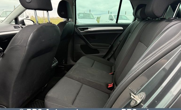 
								Volkswagen Golf 1.4 TSI BlueMotion Comfortline 2018 full									