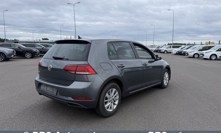 
								Volkswagen Golf 1.4 TSI BlueMotion Comfortline 2018 full									
