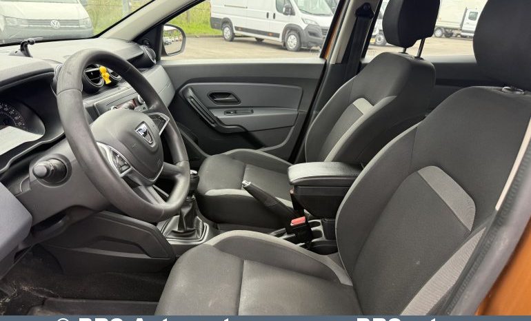 
								Dacia Duster 1.3 TCe Essential 2020 full									