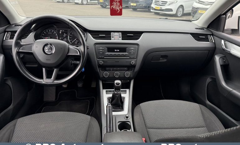 
								Skoda Octavia 1.6 TDI Ambition 2013 full									