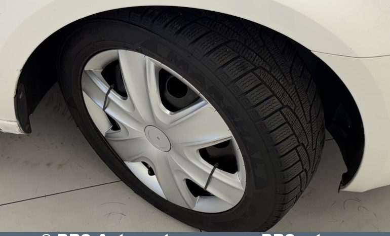 
								Skoda Octavia 1.6 TDI Ambition 2013 full									