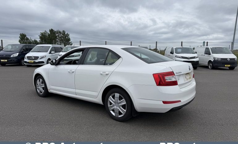 
								Skoda Octavia 1.6 TDI Ambition 2013 full									