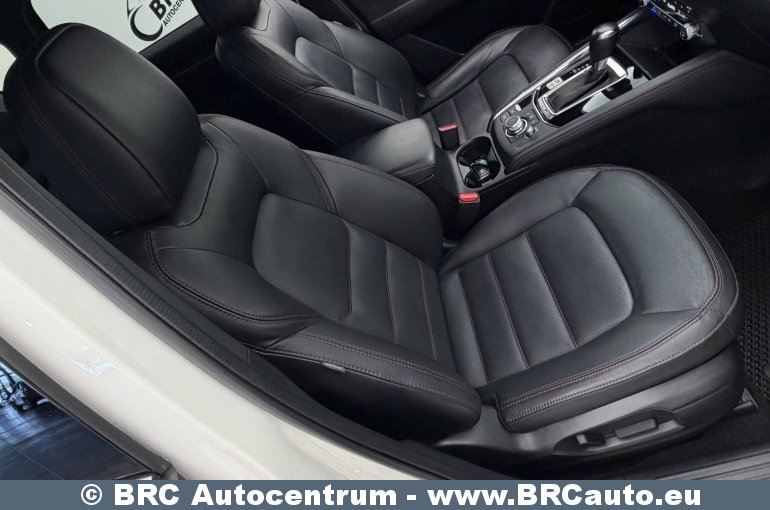 Mazda CX-5 2.0 SkyActiv-G Blackout Plus Automatas 2022