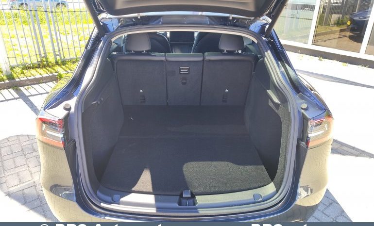 
								Tesla Model Y Long Range 78.1kWh 2025 full									