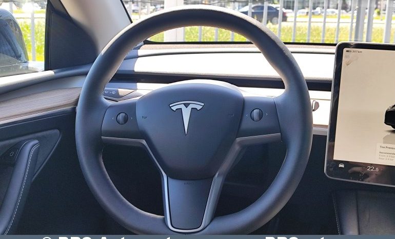 
								Tesla Model Y Long Range 78.1kWh 2025 full									