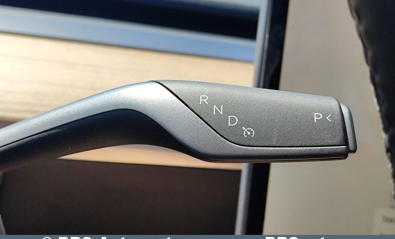 
								Tesla Model Y Long Range 78.1kWh 2025 full									