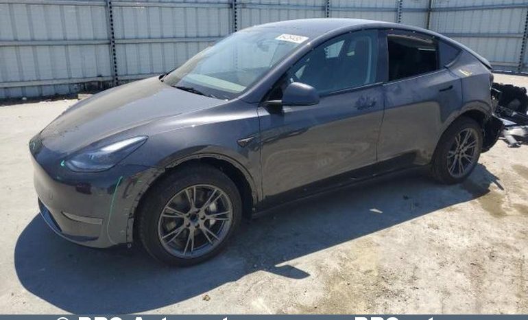 
								Tesla Model Y Long Range 78.1kWh 2025 full									
