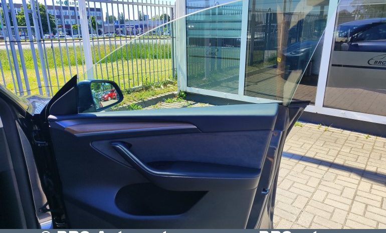 
								Tesla Model Y Long Range 78.1kWh 2025 full									
