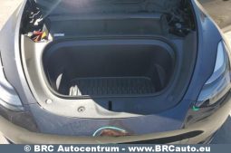 
										Tesla Model Y Long Range 78.1kWh 2025 full									