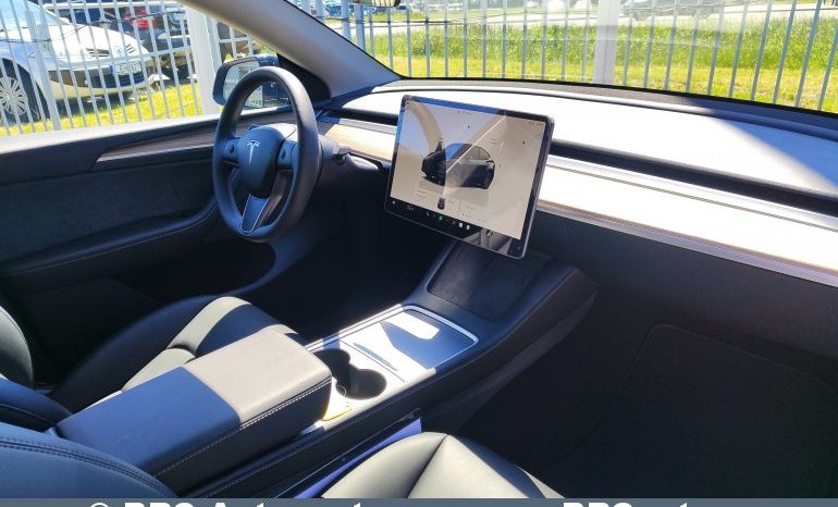 
								Tesla Model Y Long Range 78.1kWh 2025 full									