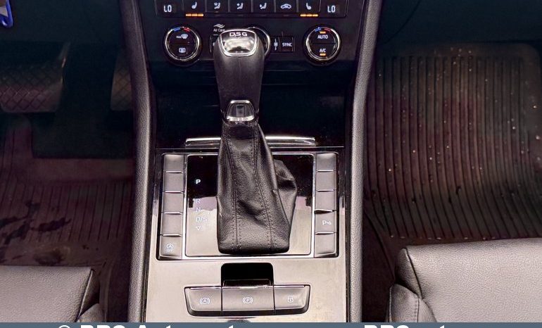 
								Skoda Superb 2.0 TDI Automatas 2019 full									