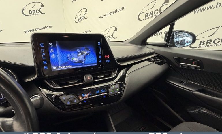 
								Toyota C-HR 1.8 Hybrid Automas 2017 full									