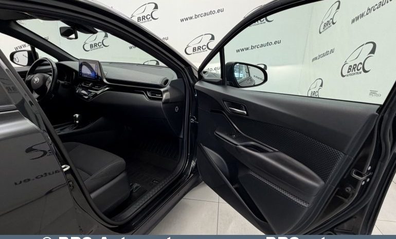 
								Toyota C-HR 1.8 Hybrid Automas 2017 full									