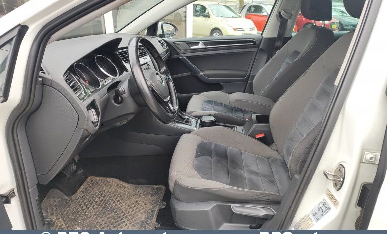 
								Volkswagen Golf 2.0 TDI DSG 2013 full									