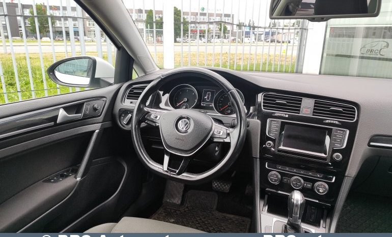 
								Volkswagen Golf 2.0 TDI DSG 2013 full									