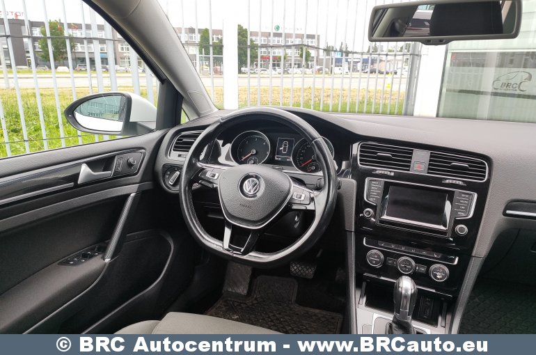 Volkswagen Golf 2.0 TDI DSG 2013
