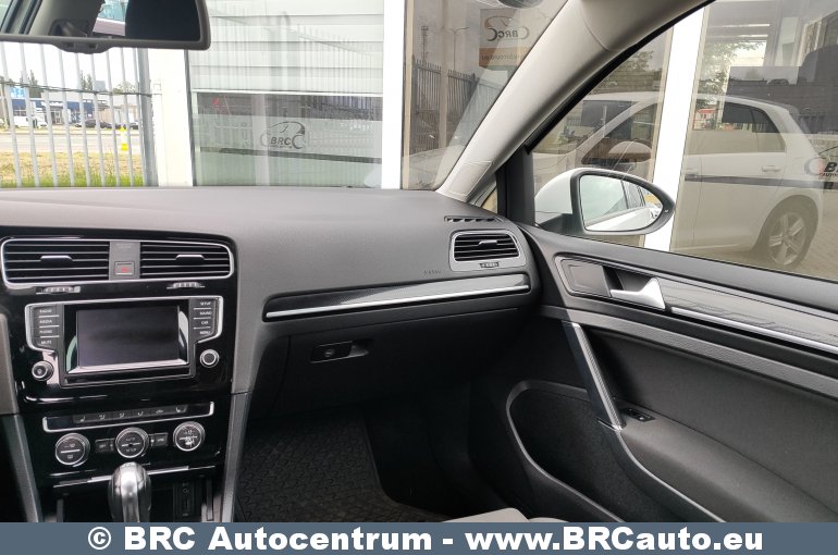 Volkswagen Golf 2.0 TDI DSG 2013