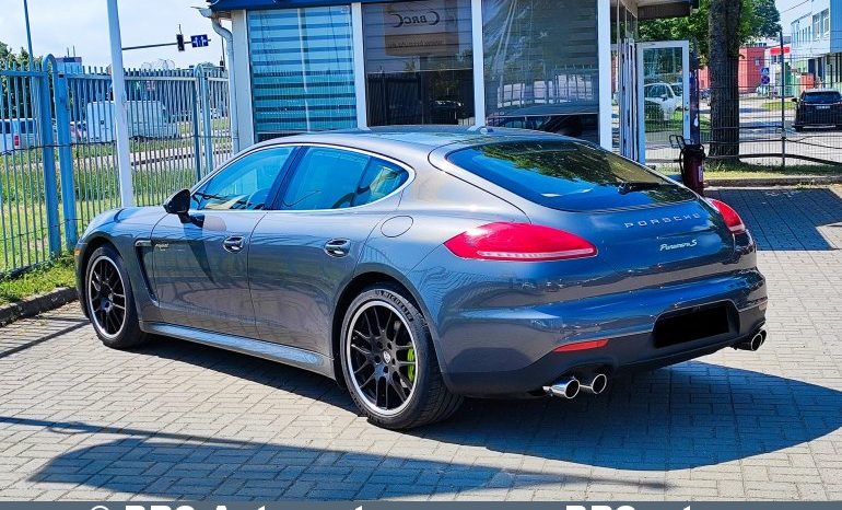 
								Porsche Panamera E-Hybrid S 2014 full									