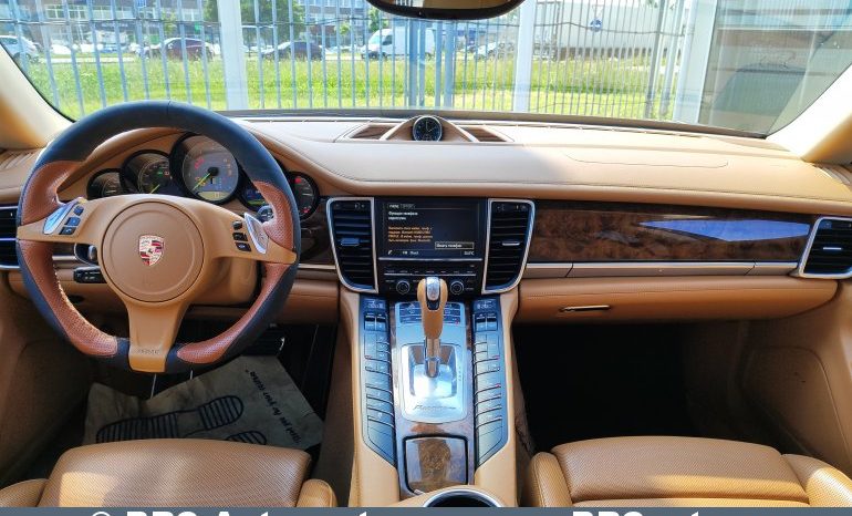 
								Porsche Panamera E-Hybrid S 2014 full									
