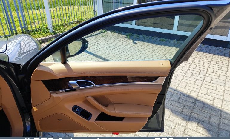 
								Porsche Panamera E-Hybrid S 2014 full									