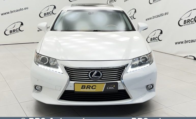 
								Lexus ES 300h Hybrid Automatas 2015 full									