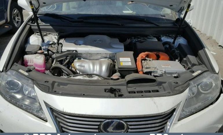 
								Lexus ES 300h Hybrid Automatas 2015 full									