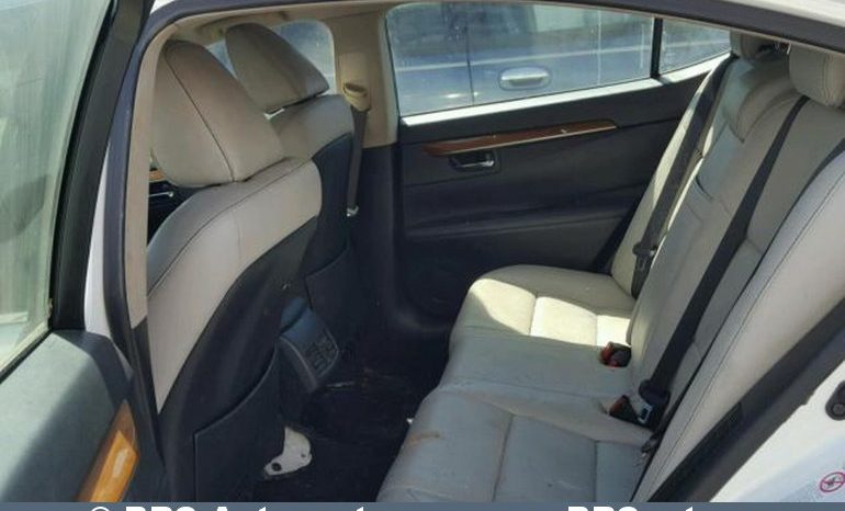
								Lexus ES 300h Hybrid Automatas 2015 full									