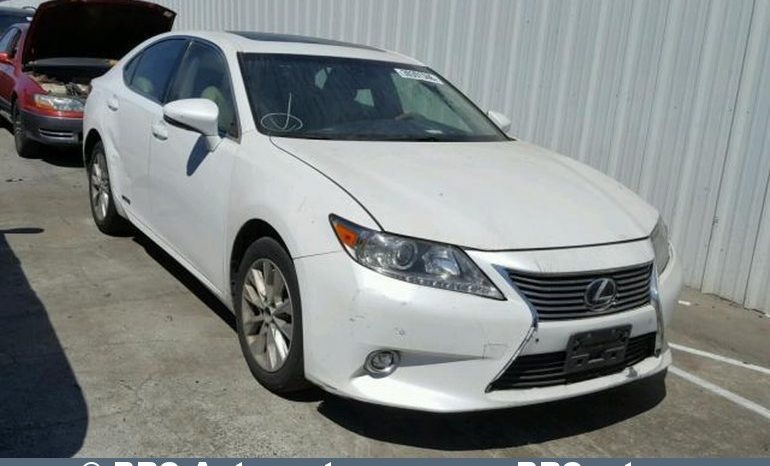 
								Lexus ES 300h Hybrid Automatas 2015 full									