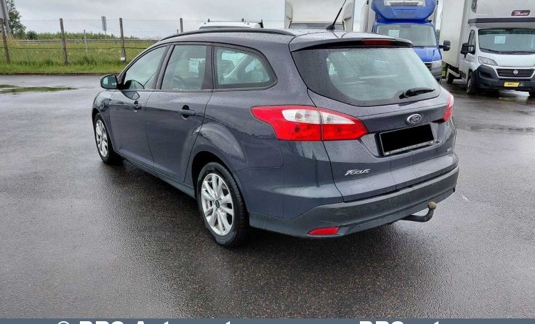 
								Ford Focus 1.0 Ecoboost 2012 full									