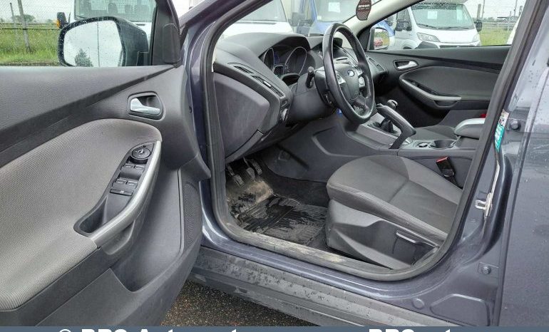 
								Ford Focus 1.0 Ecoboost 2012 full									