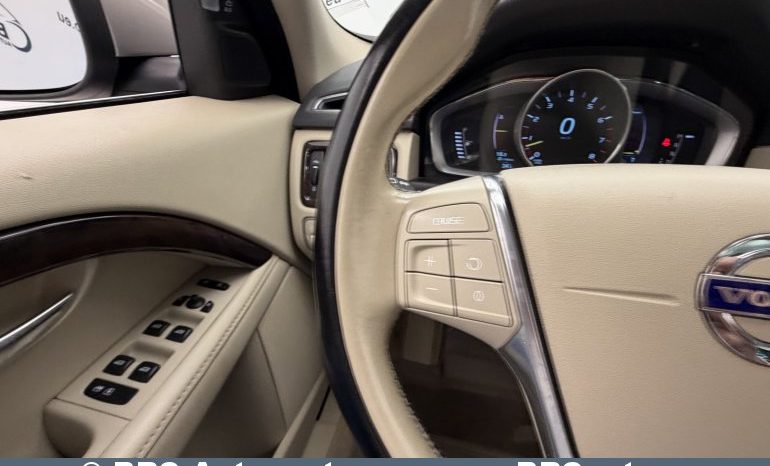 
								Volvo XC 70 T6 AWD Automatas 2015 full									