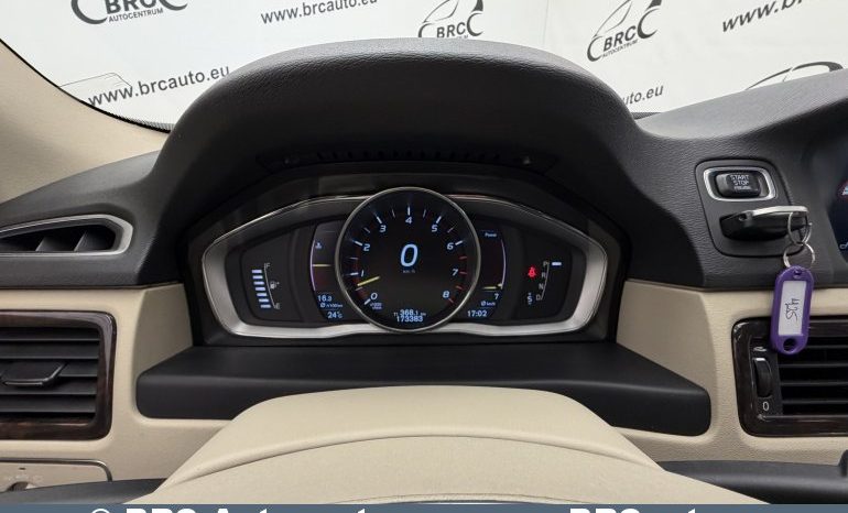 
								Volvo XC 70 T6 AWD Automatas 2015 full									