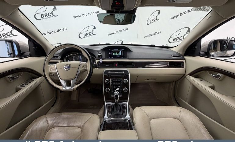 
								Volvo XC 70 T6 AWD Automatas 2015 full									