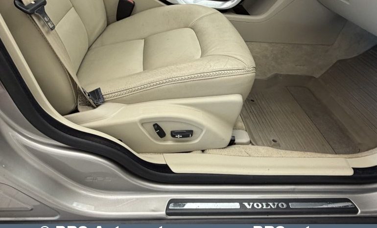 
								Volvo XC 70 T6 AWD Automatas 2015 full									